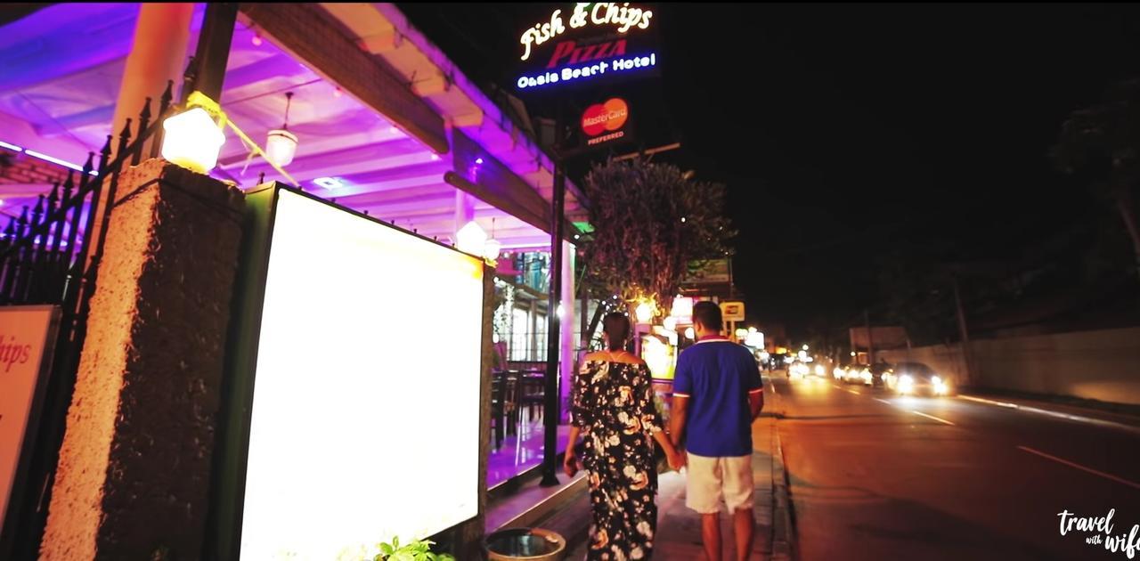 Oasis Beach Hotel ネゴンボ エクステリア 写真